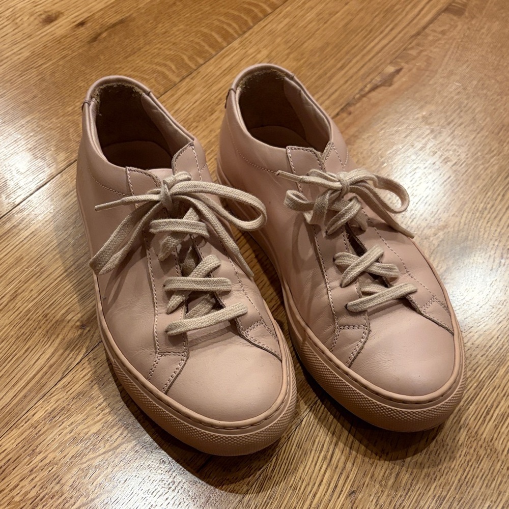 Common Project original Achilles pink monotone sneaker 36 barely worn! Ret $565 - Picture 3 of 11